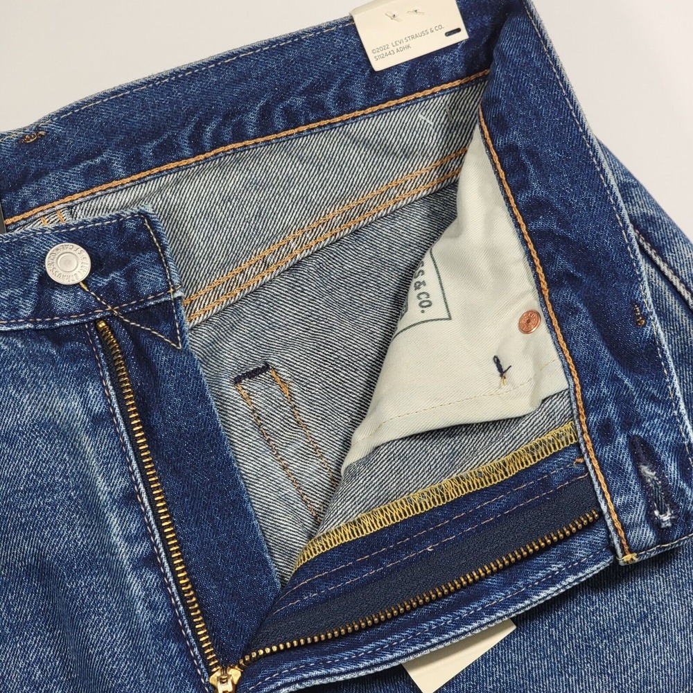 Levi's Lot 551z Men's Denim Blue Jeans AUTHENTIC STRAIGHT FIT Size 30x34‎ - Picture 6 of 16